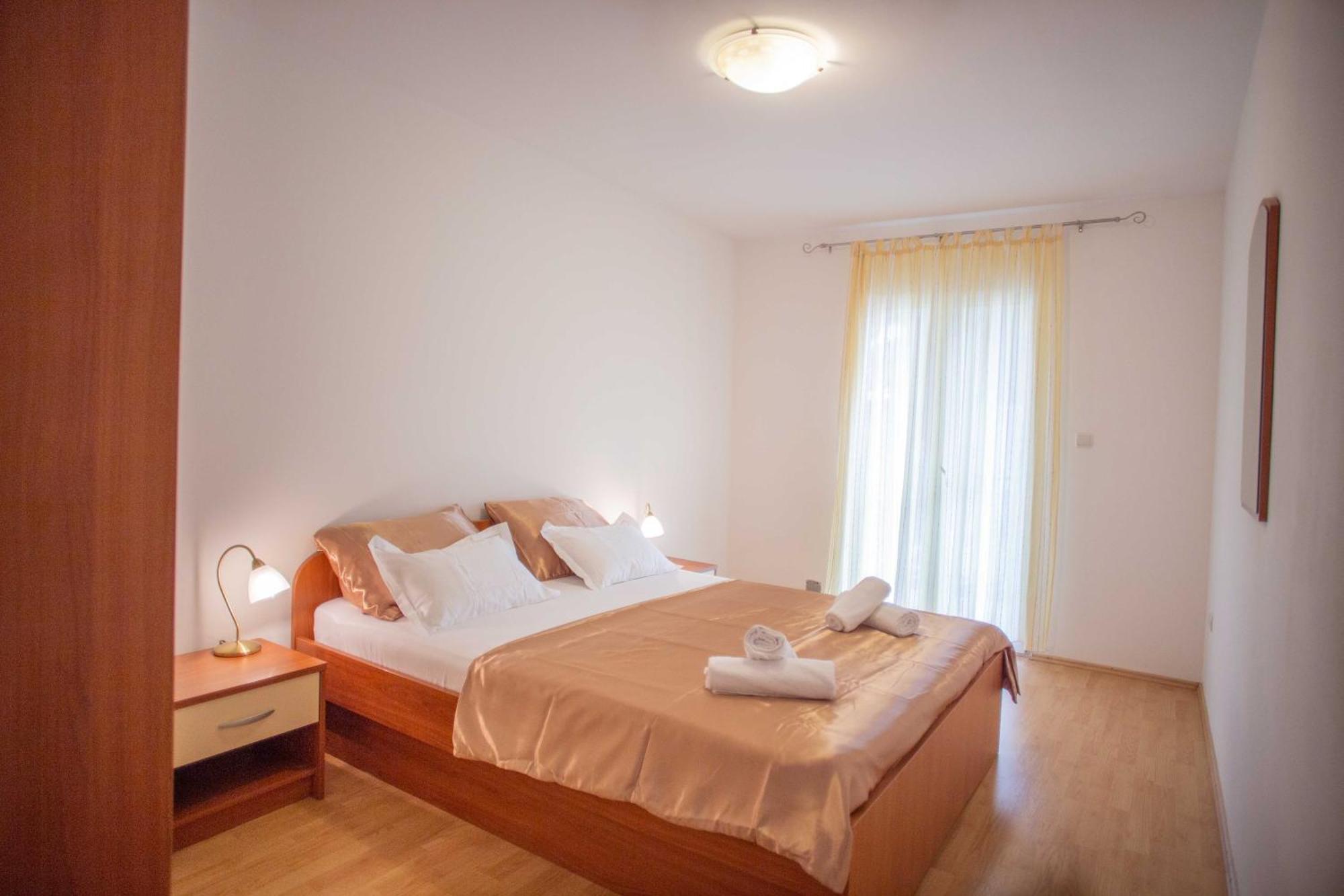 Apartments Plenkovic Стари Град Экстерьер фото